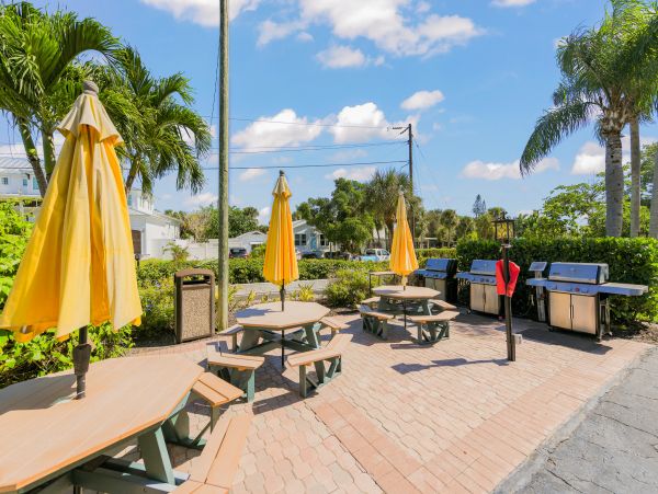 Lovely Vacation Rental in Siesta Key with Ocean Views