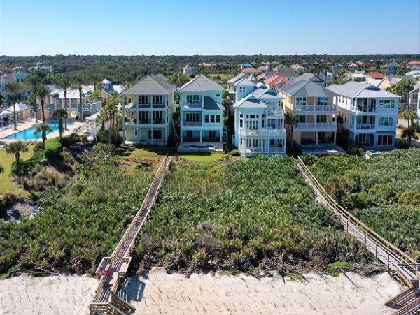 Luxurious Beach Home with Private & Communal Pool