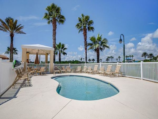 Luxurious Beach Home with Private & Communal Pool