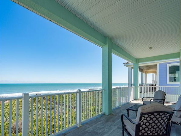 Spectacular 6-Bdm Beach Home with Pool Steps to the Beach in Cinnamon Beach