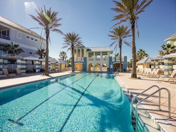 Spectacular 6-Bdm Beach Home with Pool Steps to the Beach in Cinnamon Beach