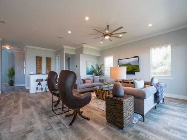 Spectacular 6-Bdm Beach Home with Pool Steps to the Beach in Cinnamon Beach