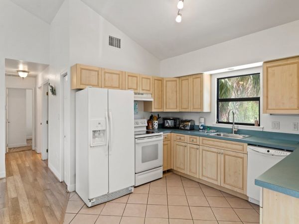 Spacious Cottage with 2 Bedrooms in Captiva Island