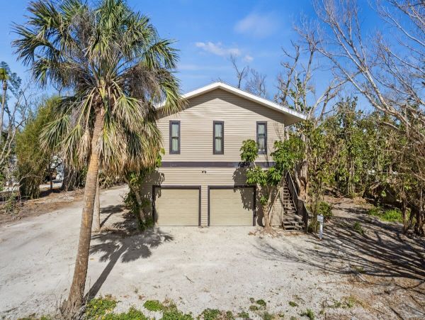 Spacious Cottage with 2 Bedrooms in Captiva Island