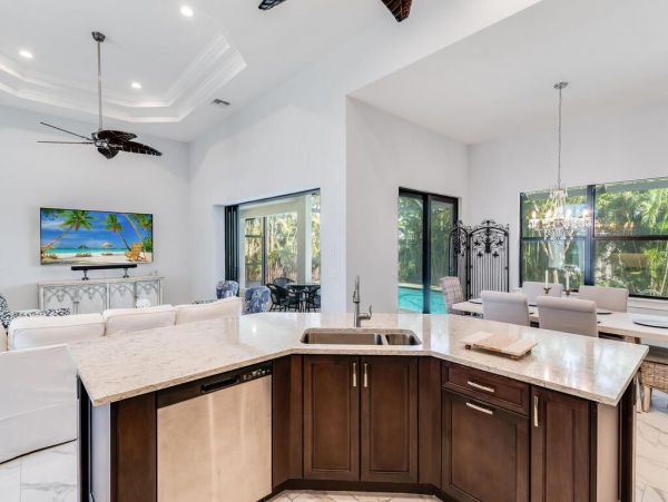 Stunning 3 Bed Plus Den Pool Home Contemporary Living in Marco Island