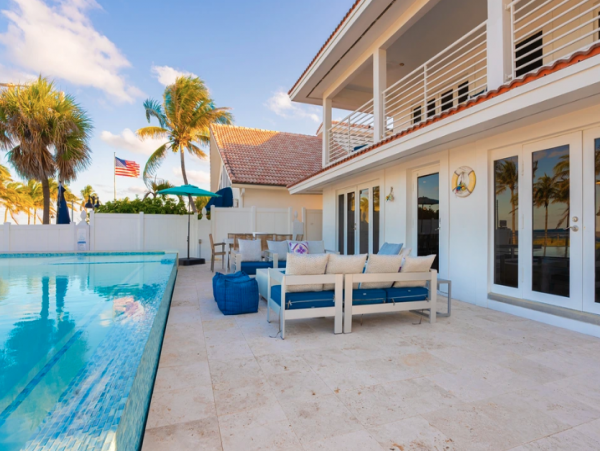 Fort Lauderdale Luxury Beachfront Vacation Home Four Bedroom Private Pool & Spa