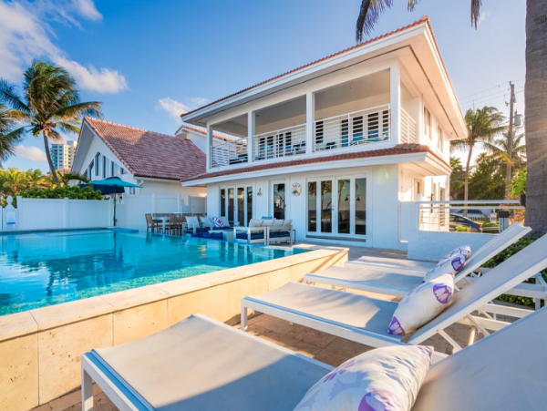 Fort Lauderdale Luxury Beachfront Vacation Home Four Bedroom Private Pool & Spa