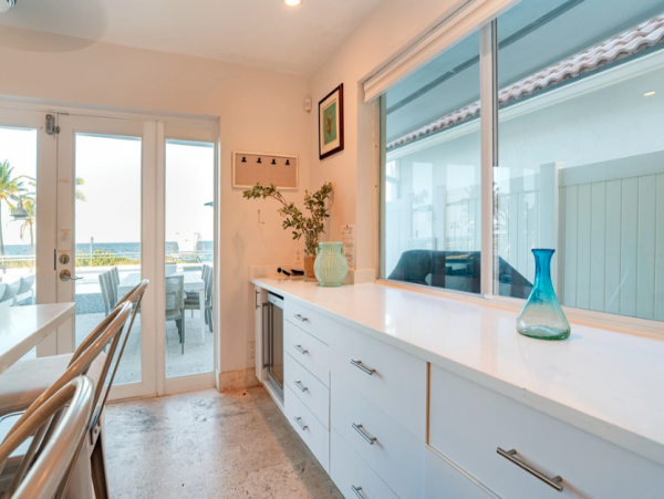 Fort Lauderdale Luxury Beachfront Vacation Home Four Bedroom Private Pool & Spa