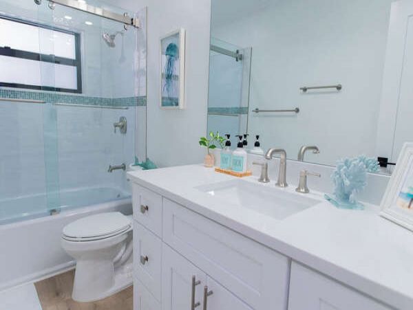 Dream Vacation Home with Pool & Spa in Naples Park Sleeps 8 Guests