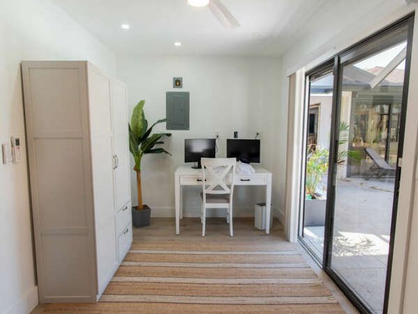 Dream Vacation Home with Pool & Spa in Naples Park Sleeps 8 Guests