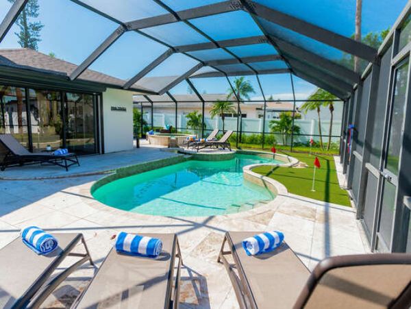 Dream Vacation Home with Pool & Spa in Naples Park Sleeps 8 Guests