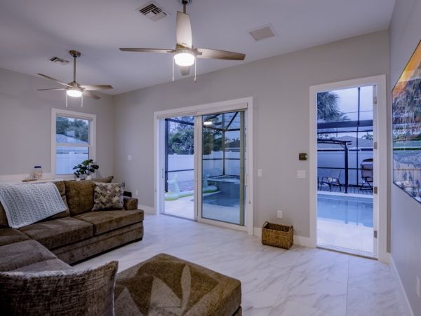 Luxury Four Bedroom Vacation Rental Home in Naples