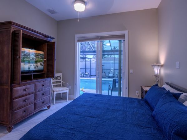 Luxury Four Bedroom Vacation Rental Home in Naples