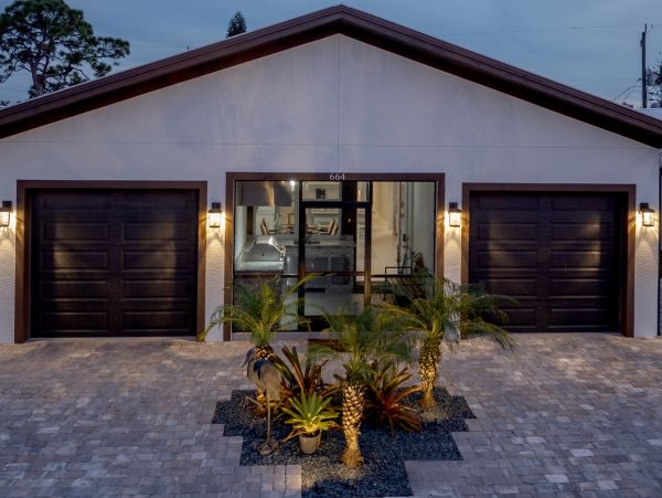 Luxury Four Bedroom Vacation Rental Home in Naples