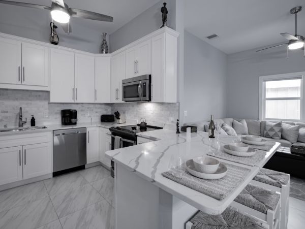Luxury Four Bedroom Vacation Rental Home in Naples
