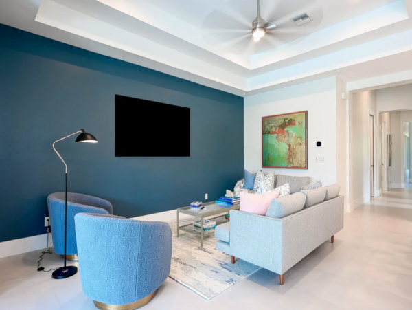 Your Perfect Coastal 4-Bdm Retreat Near 2 Beaches in Naples