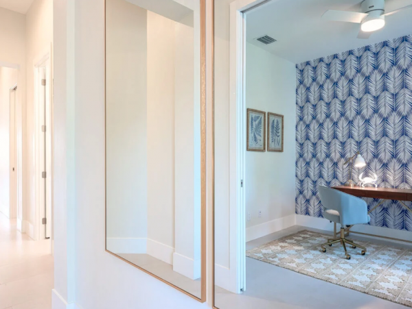 Your Perfect Coastal 4-Bdm Retreat Near 2 Beaches in Naples