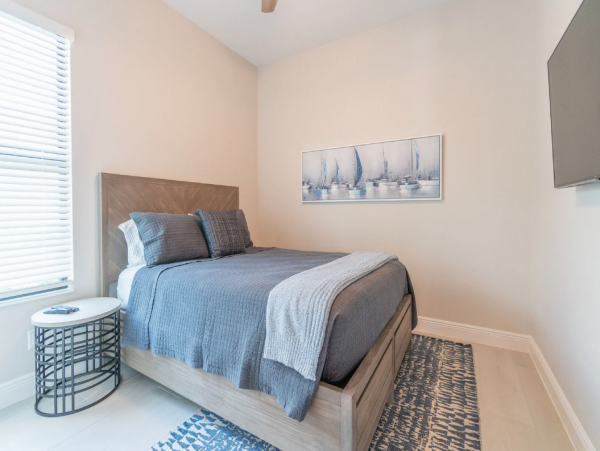 Welcome to Your Ultimate Luxury Beach Getaway in Naples!