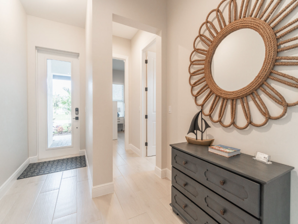 Welcome to Your Ultimate Luxury Beach Getaway in Naples!
