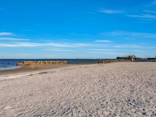 Apollo Beach Vacation Rental Waterfront 3 Bedroom Home with Pool & Dock