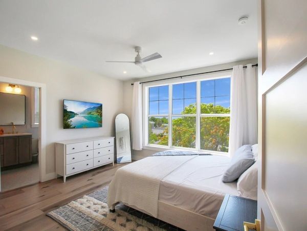 Stunning 3-Story Longboat Key Home with Private Pool & Spa Private Beach Access