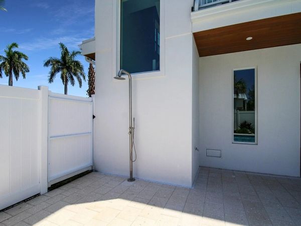 Stunning 3-Story Longboat Key Home with Private Pool & Spa Private Beach Access
