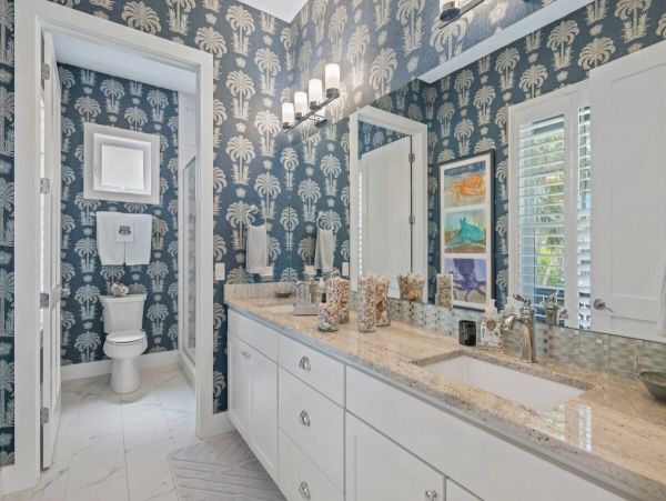 Modern Luxury Home with Private Heated Pool in Captiva Island