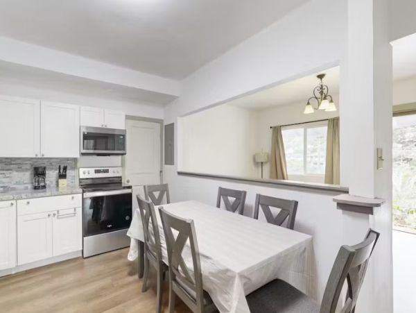 Mountain View Two Bedroom Guest House in Honolulu