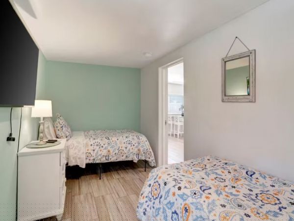 Walk to Beach Four Bedroom Duplex in Bradenton Beach
