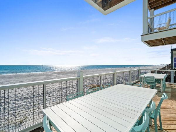 Oceanfront Luxury - 6BR Home with Pool, Hot Tub & Adventure Gear Credit