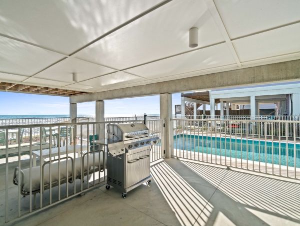 Oceanfront Luxury - 6BR Home with Pool, Hot Tub & Adventure Gear Credit