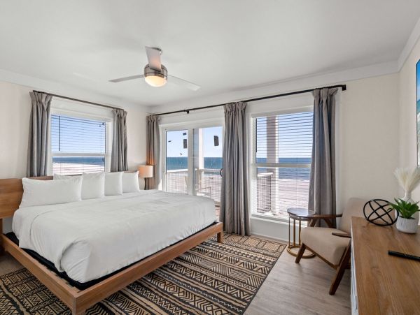 Oceanfront Luxury - 6BR Home with Pool, Hot Tub & Adventure Gear Credit