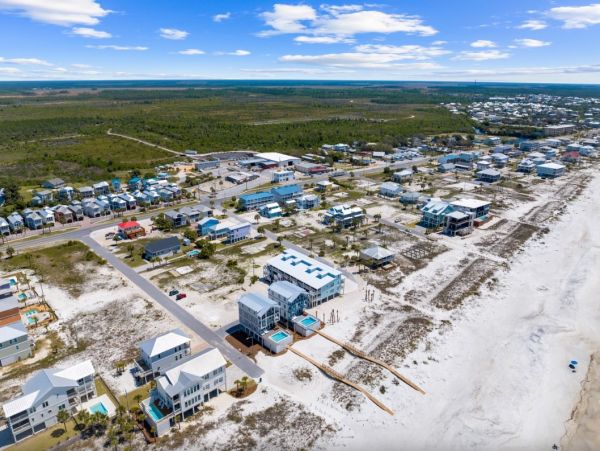 Mexico Beach Six Bedroom Gulf Front Rental Home