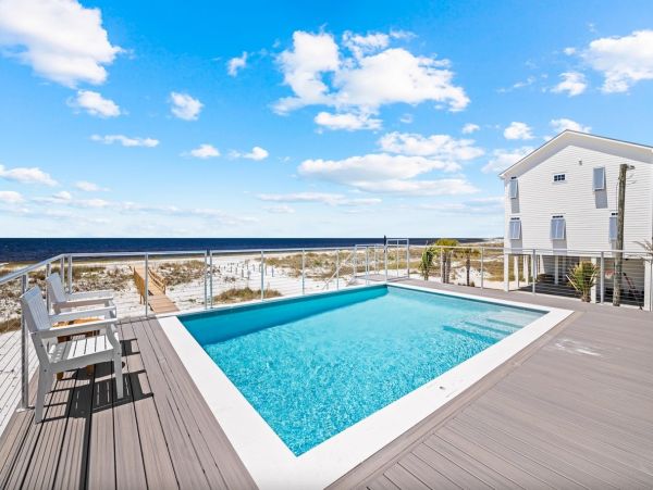 Mexico Beach Six Bedroom Gulf Front Rental Home
