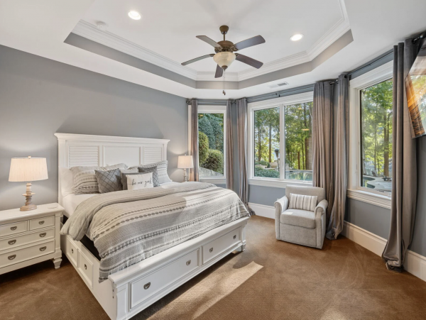 Pure Luxury Lakeside Home Amazing Amenities