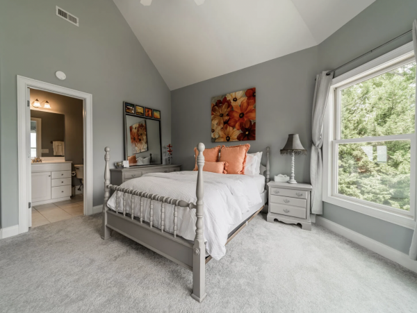 Stunning lake Views True Paradise. Magnificent Vacation Rental Home