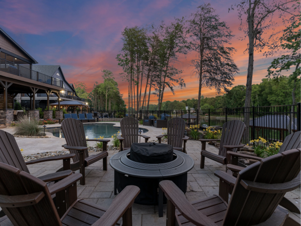 Private Lodge Can Sleep Up to 20 Guests Exclusive Vacation Residence- Private Beach