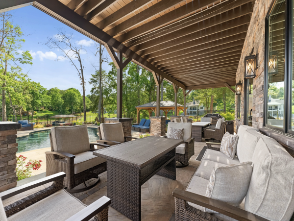 Private Lodge Can Sleep Up to 20 Guests Exclusive Vacation Residence- Private Beach
