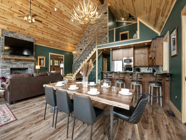 Private Lodge Can Sleep Up to 20 Guests Exclusive Vacation Residence- Private Beach