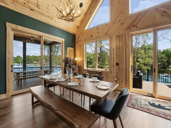 Private Lodge Can Sleep Up to 20 Guests Exclusive Vacation Residence- Private Beach
