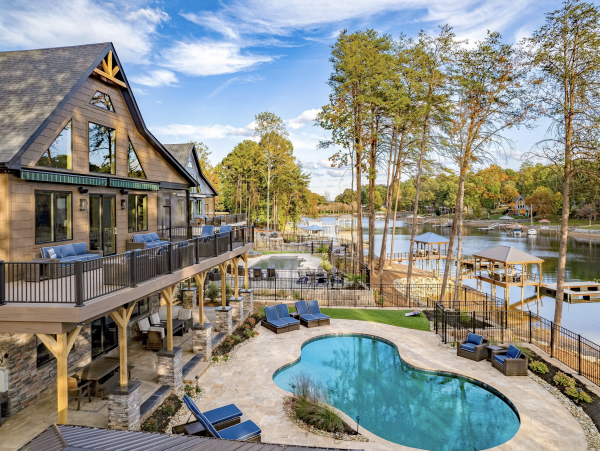Private Lodge Can Sleep Up to 20 Guests Exclusive Vacation Residence- Private Beach