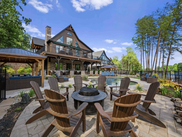 Private Lodge Can Sleep Up to 20 Guests Exclusive Vacation Residence- Private Beach