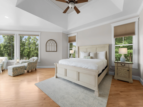 The Ultimate Lake Norman Lakeside Five Bedroom Retreat