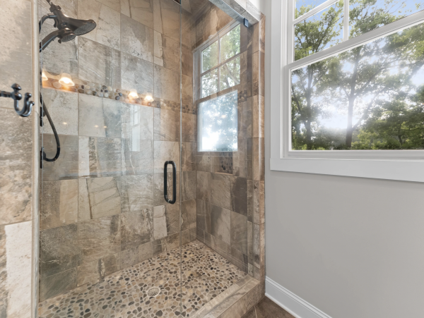 The Ultimate Lake Norman Lakeside Five Bedroom Retreat