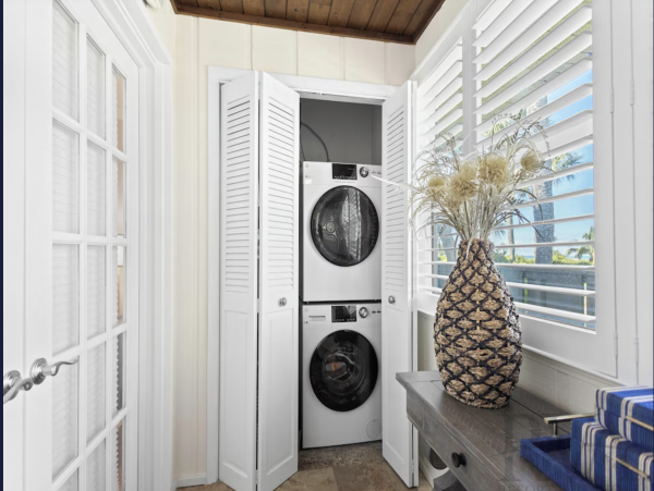 Just In Luxury New Condo Ideal for Winter Season Longboat Key