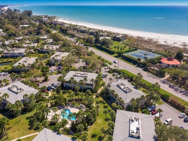Just In Luxury New Condo Ideal for Winter Season Longboat Key