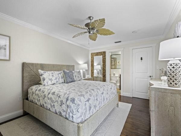 Just In Luxury New Condo Ideal for Winter Season Longboat Key