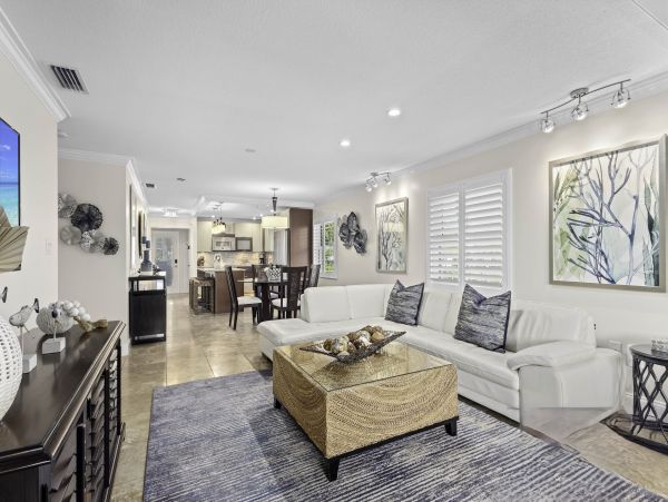 Just In Luxury New Condo Ideal for Winter Season Longboat Key