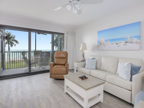 Ultimate Sanibel Vacation Rental: Beachfront & Comfort