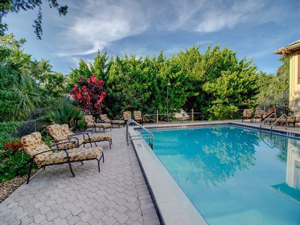 Gulf Front Two Bedroom Vacation Rental Condo in Sanibel